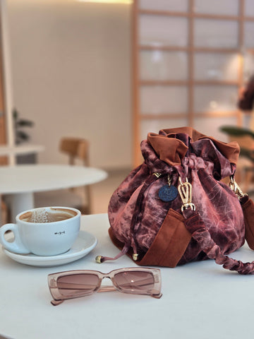 BOLSOS Y CARTERAS new