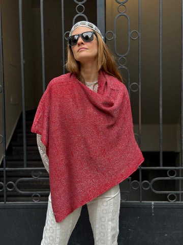 Capelet y Echarpes