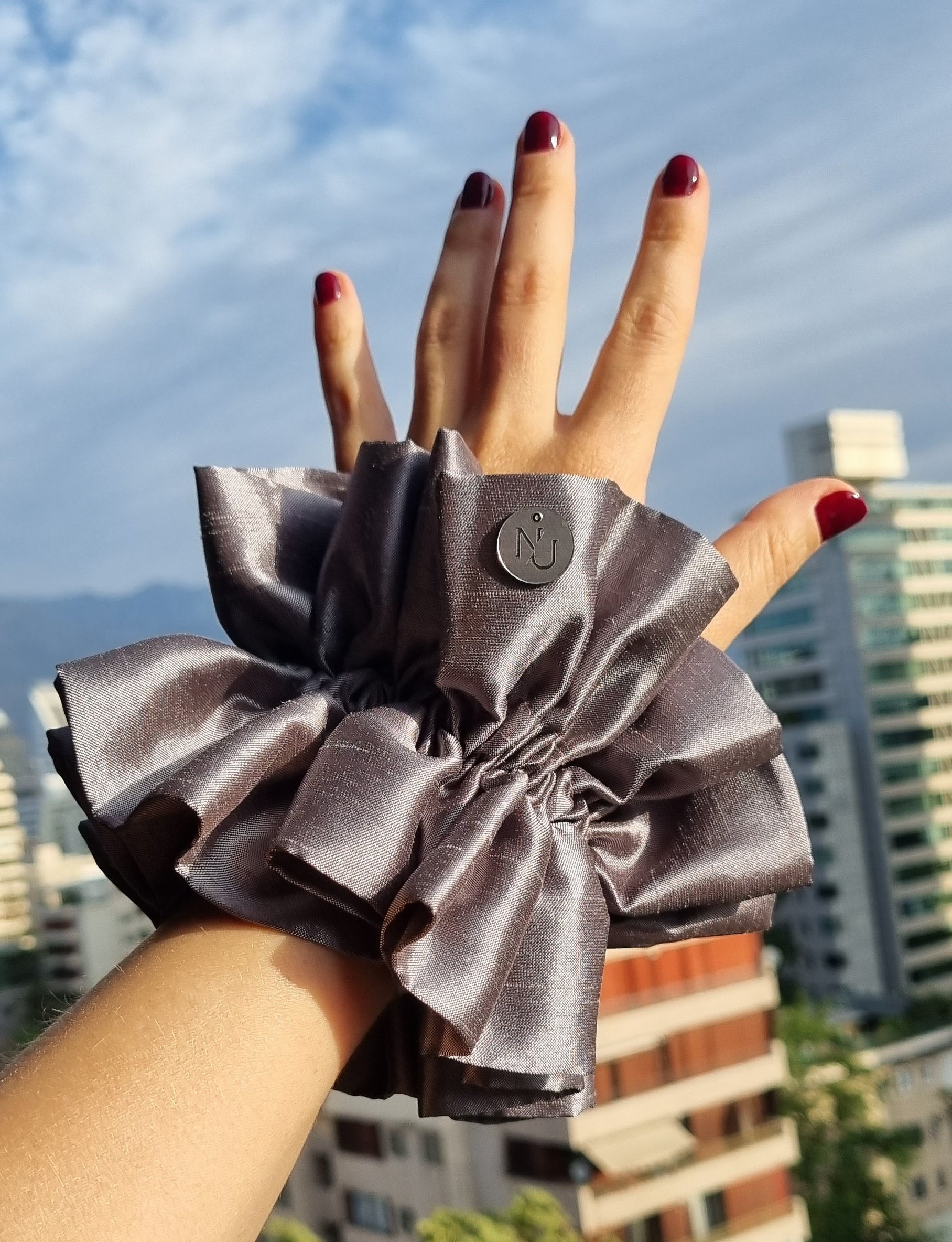 Scrunchie Clara Plateado