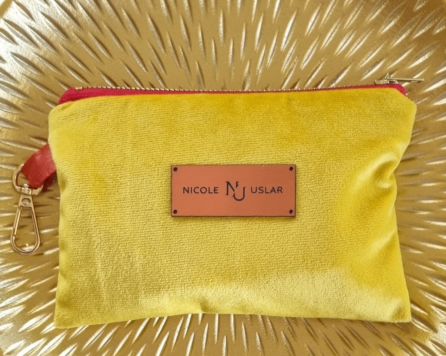 Estuche Felpa Amarillo