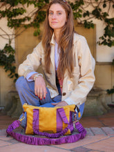 Cargar imagen en el visor de la galería, Bolso Alice Mostaza/Magenta - M
