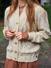 Cargar imagen en el visor de la galería, Cárdigan Alpaca Sand Golden
