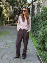Cargar imagen en el visor de la galería, Blusa Encaje Winter Bloom
