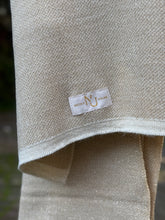 Cargar imagen en el visor de la galería, Echarpe Alpaca Ivory Golden
