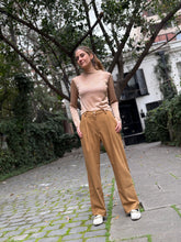 Cargar imagen en el visor de la galería, Pantalón Lanilla Golden Sand

