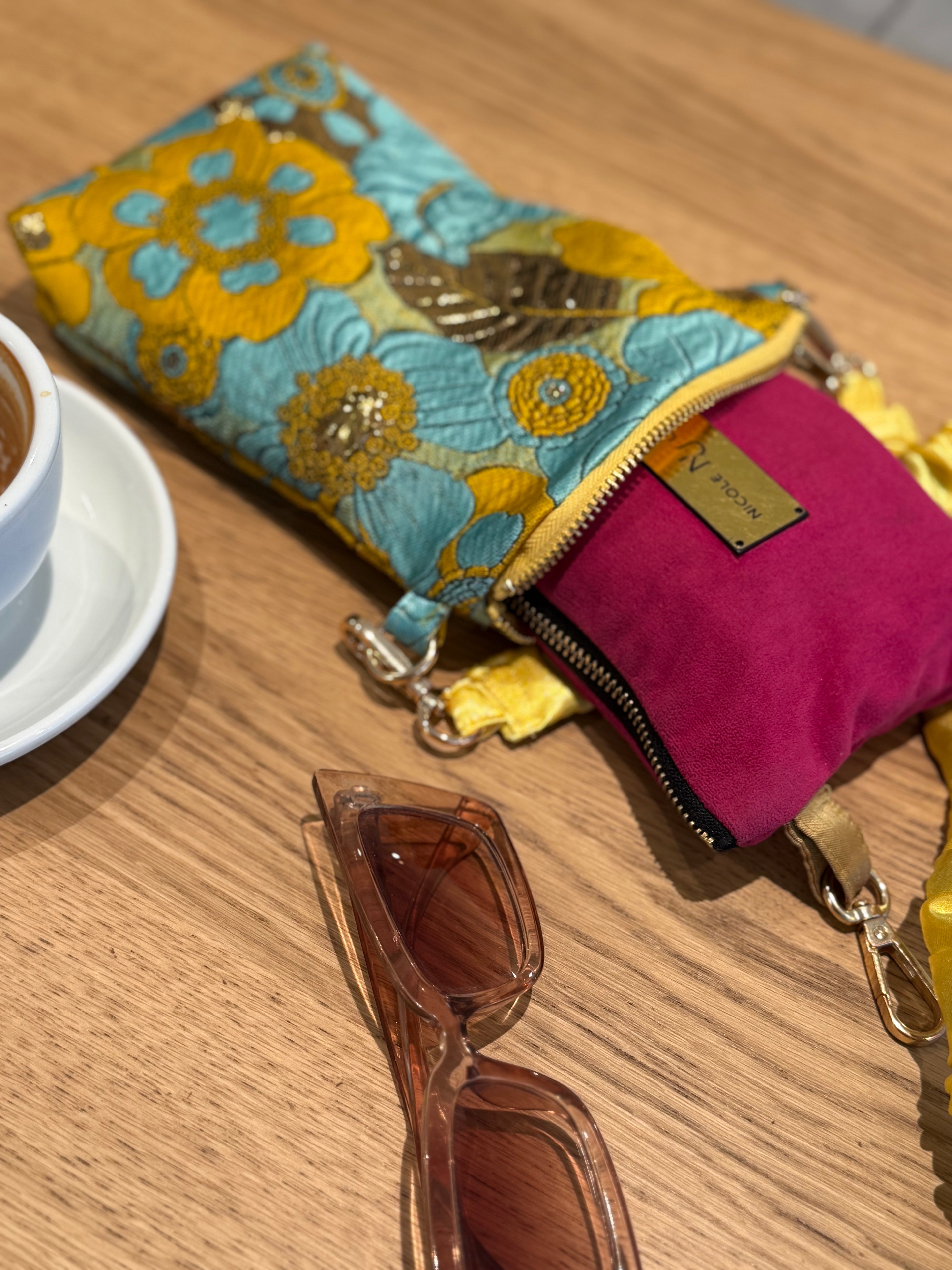 Bolso Petit Flores Amarillo