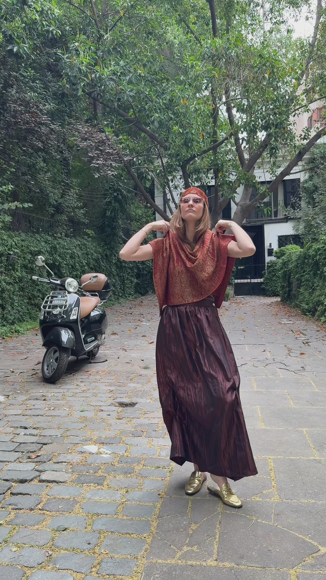 Capelet Brick Golden