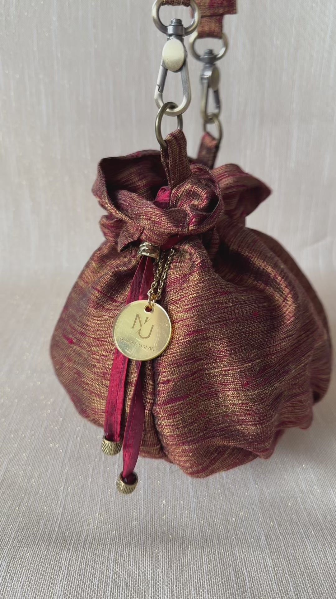 Bolso Pearl Carmesí