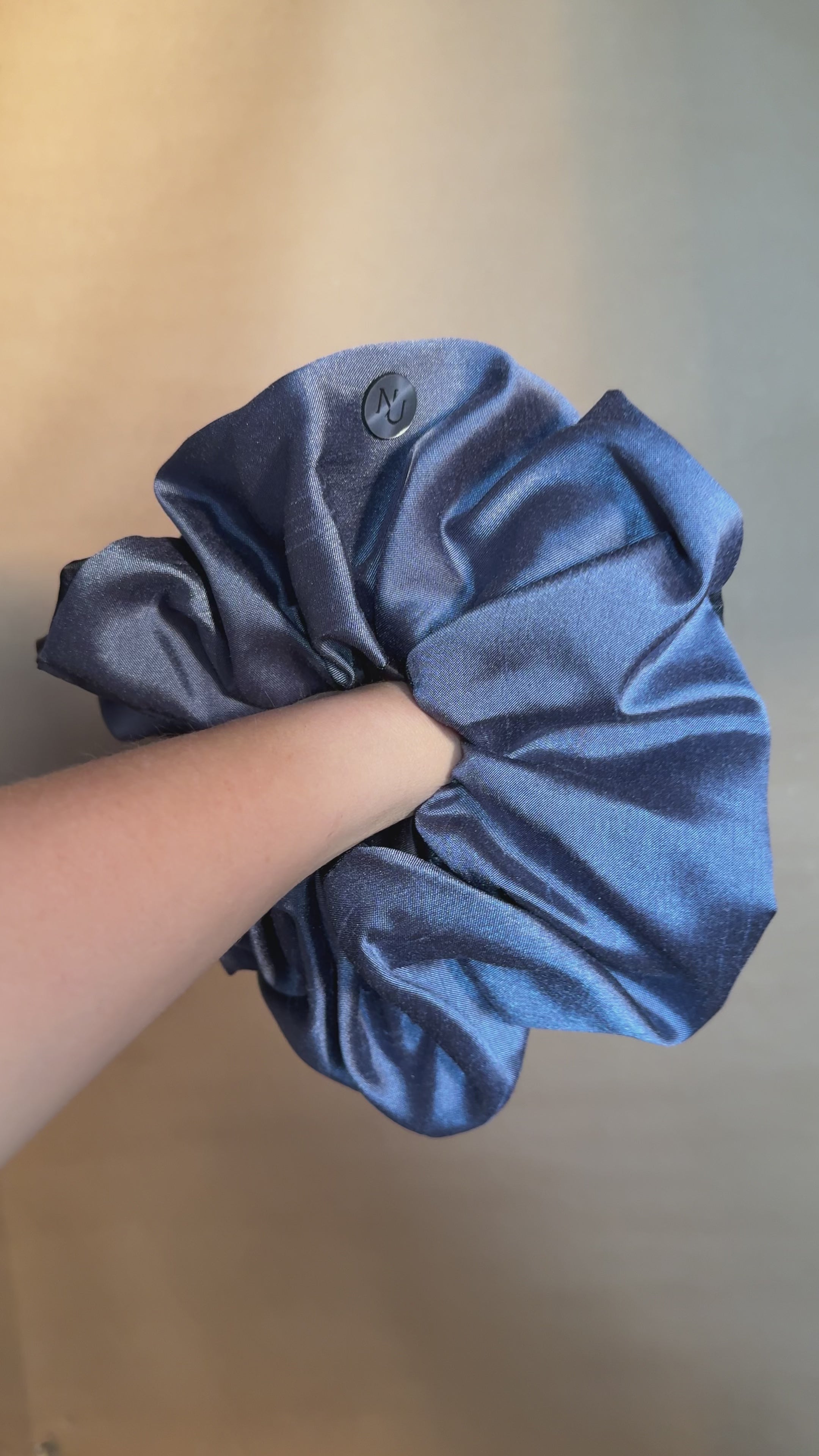 Colette Paula Azulado